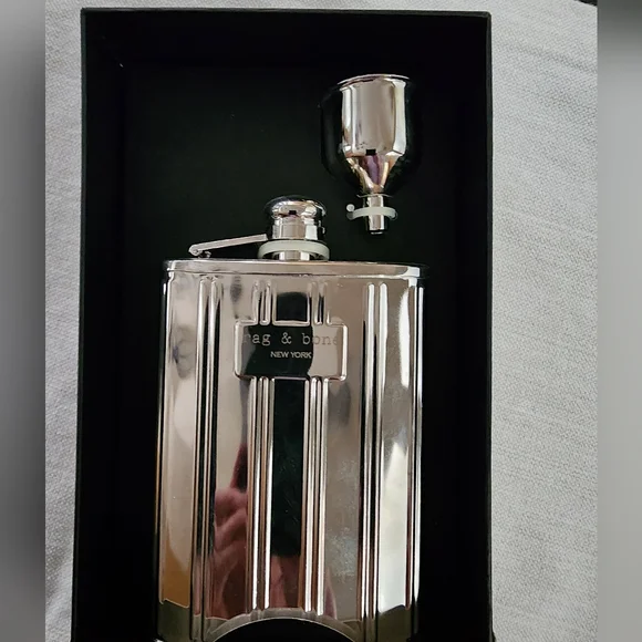 Rag & Bone 7.6 fl oz Flask - NIB - Picture 2 of 6